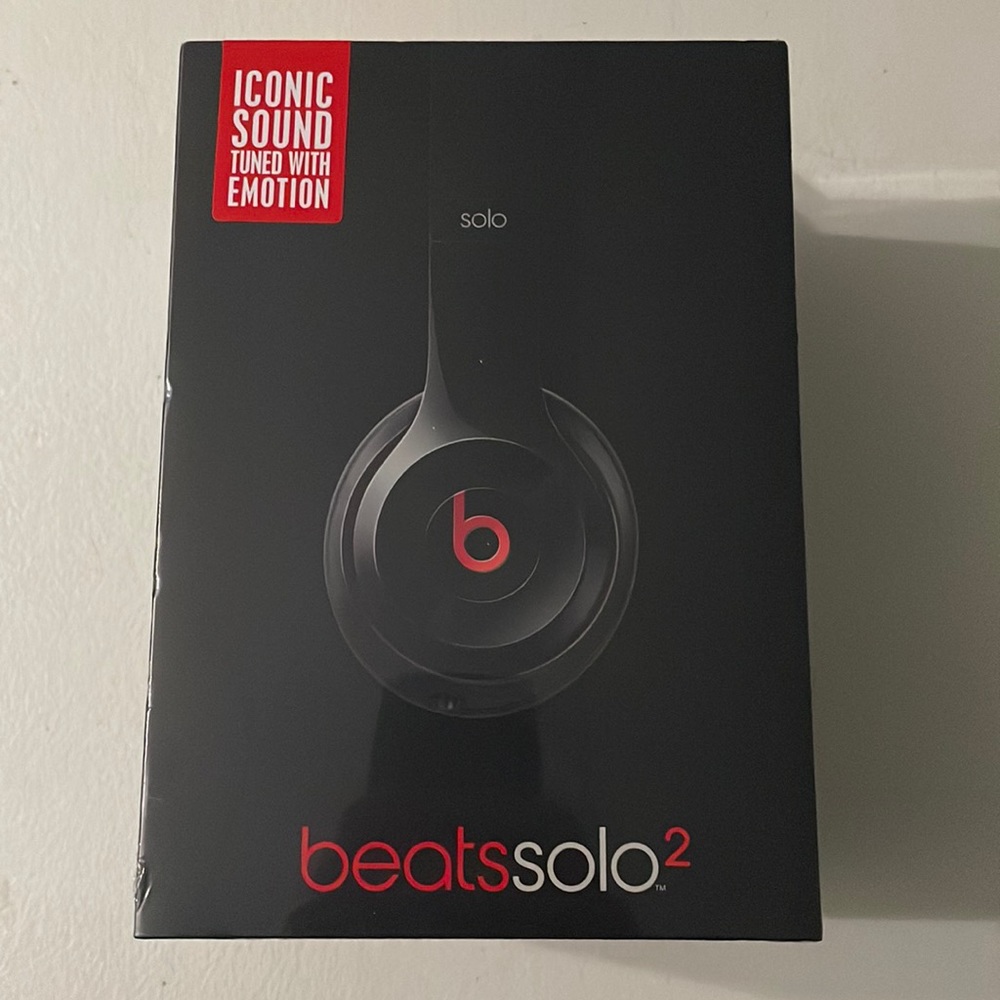 Beats Solo2 wired headphones